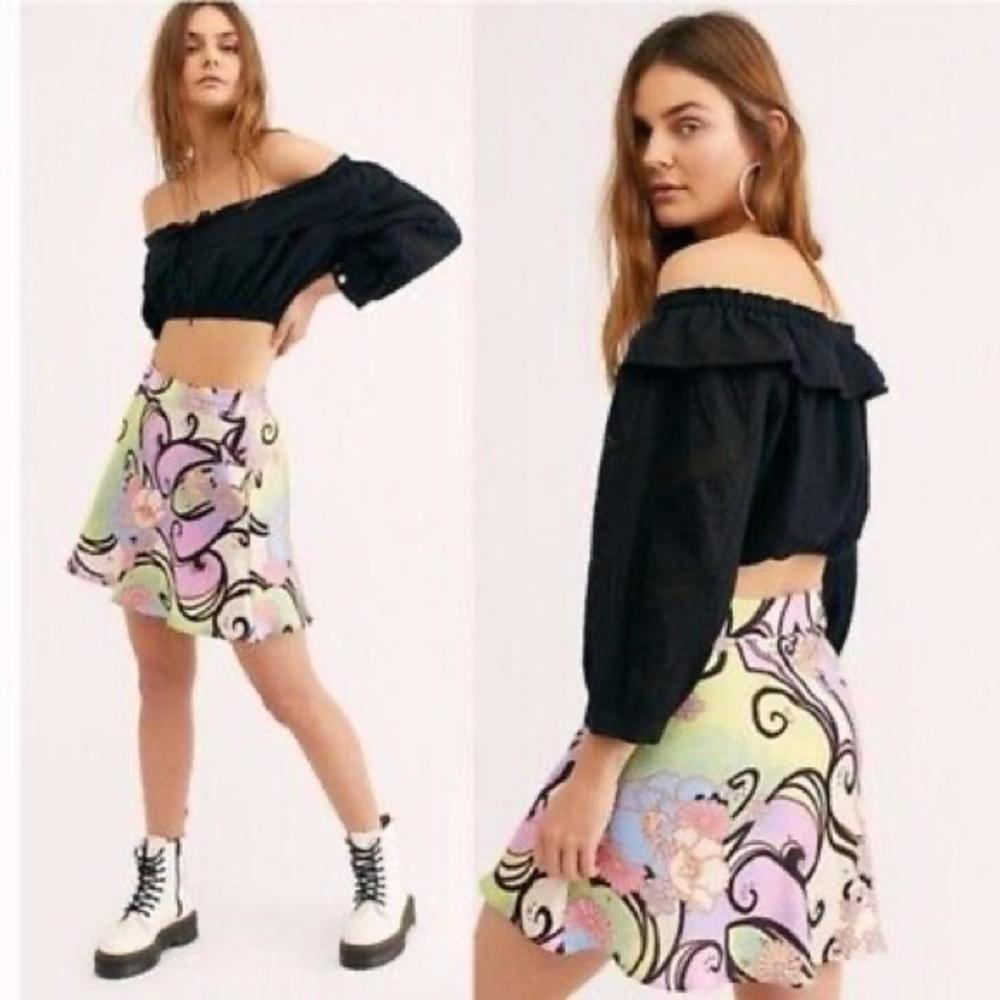 NWOT Free People 60’s Flower Mini Skirt